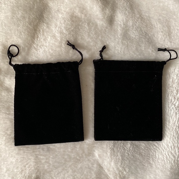 R.H. Macys & Co Fine Jewelry storage bundle - Picture 7 of 15